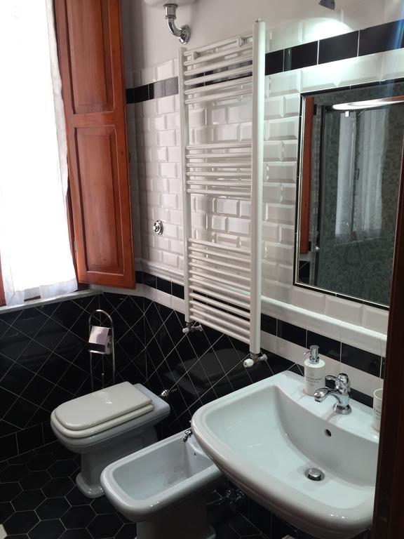 Aristocarli Bed & Breakfast Rome Bilik gambar