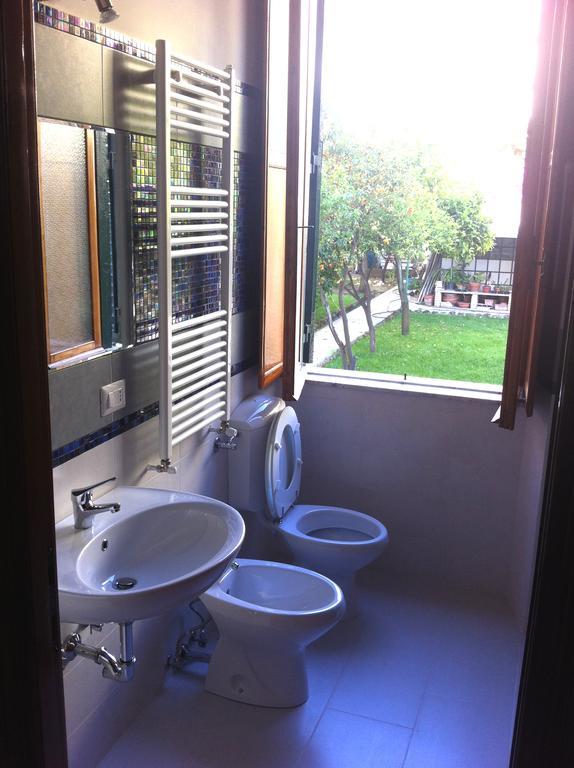Aristocarli Bed & Breakfast Rome Bilik gambar